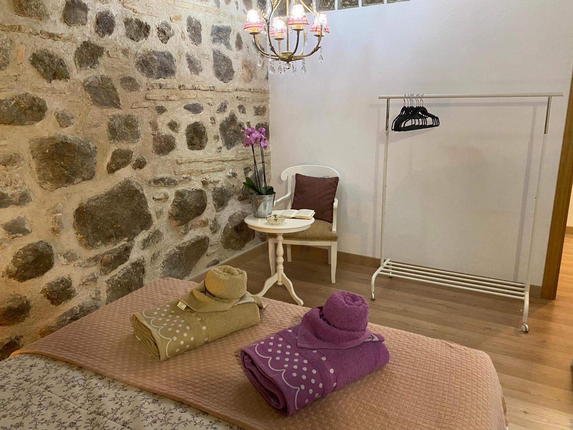 Domus Alfileritos Apartment Toledo Exterior photo